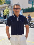 POLO QUATTRO BOTTONI IN FILO DI COTONE A COSTE LARGHE E TASCHINO MARKUP