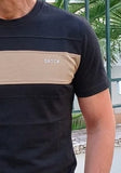 T-SHIRT CON BANDA ORIZZONTALE DATCH