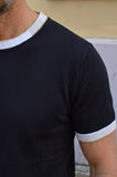 T-SHIRT CON DETTAGLI A CONTRASTO MARKUP