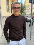MAGLIA GIROCOLLO PUNTO QUADRATO CON TOPPE AI GOMITI MARKUP
