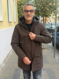 PARKA LUNGO CON CAPPUCCIO MARKUP