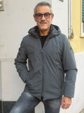 PARKA LUNGHEZZA MEDIA CON CAPPUCCIO MARKUP