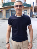 T-SHIRT CON DETTAGLI A CONTRASTO MARKUP