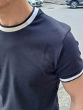 T-SHIRT CON DETTAGLI A CONTRASTO MARKUP